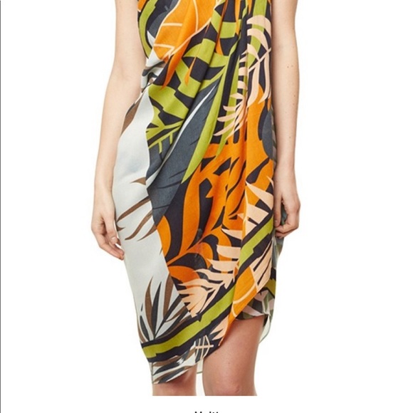 Arrived🌼 Leaf Print Oversized Tassel Scarf - Picture 4 of 4